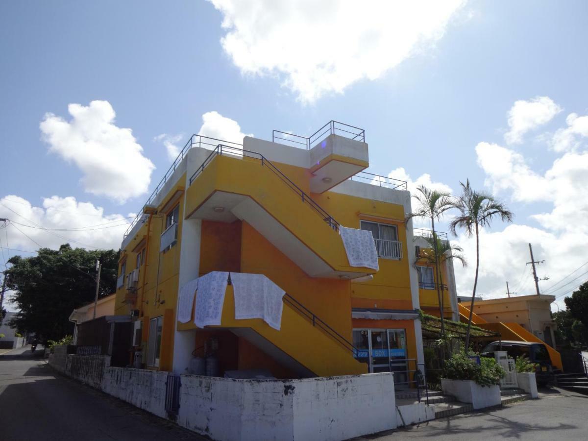 Pension Orange Box Miyakojima  Esterno foto